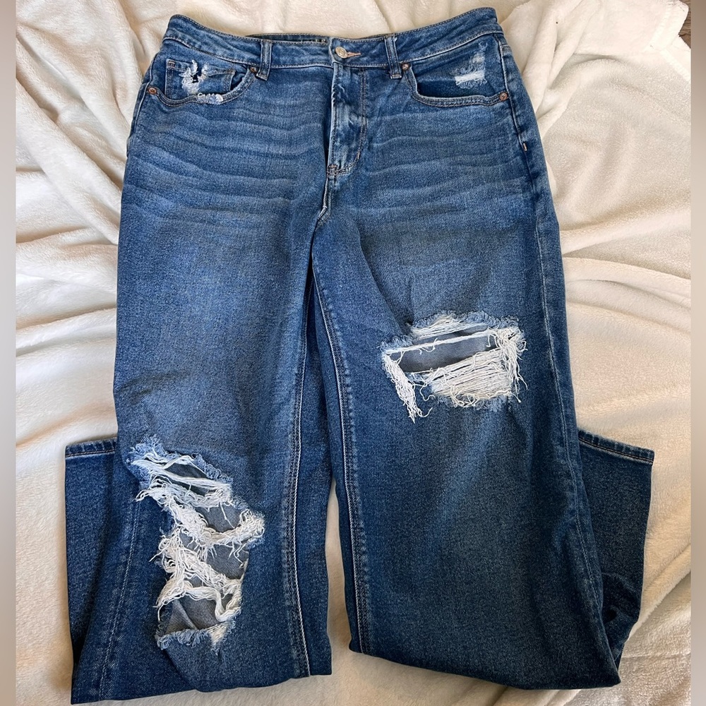 AE Stretch Straight Mom Jeans Size 14 Regular